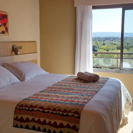Altitud 720 Hotel, Aparts & Spa Villa General Belgrano Bagian luar foto