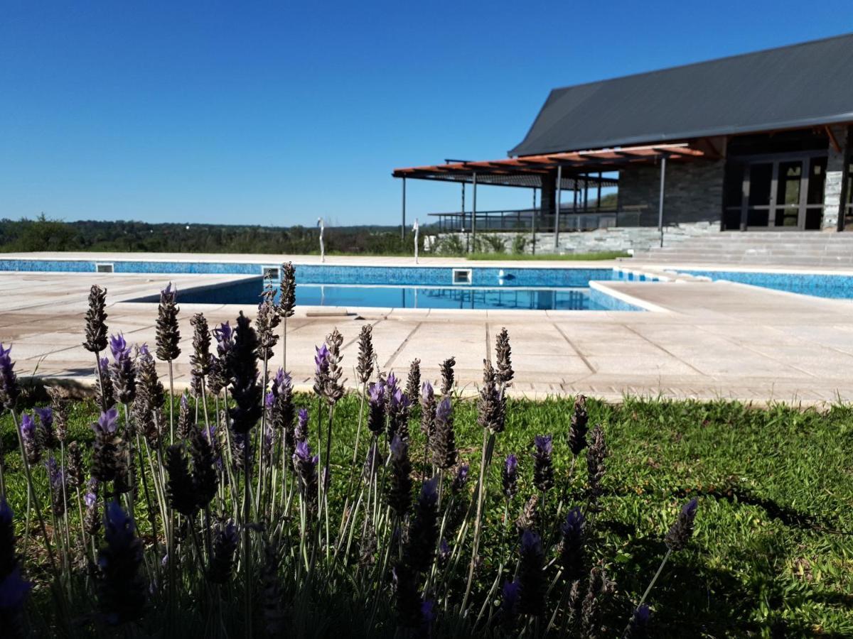 Altitud 720 Hotel, Aparts & Spa Villa General Belgrano Bagian luar foto